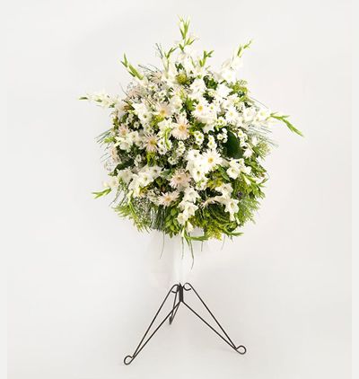  Çerkezköy Çiçek Gönder Beyaz Aranjman Ferforje